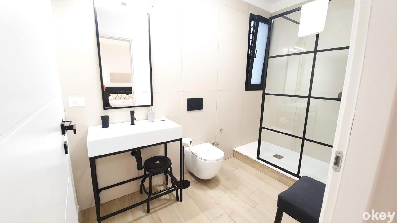Dimora Beluga - Bari Centro Hotel ภายนอก รูปภาพ